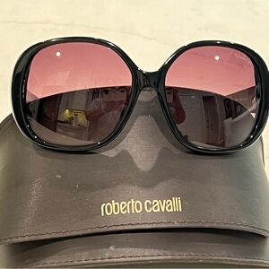 Gorgeous Roberto Cavalli ladies sunglasses